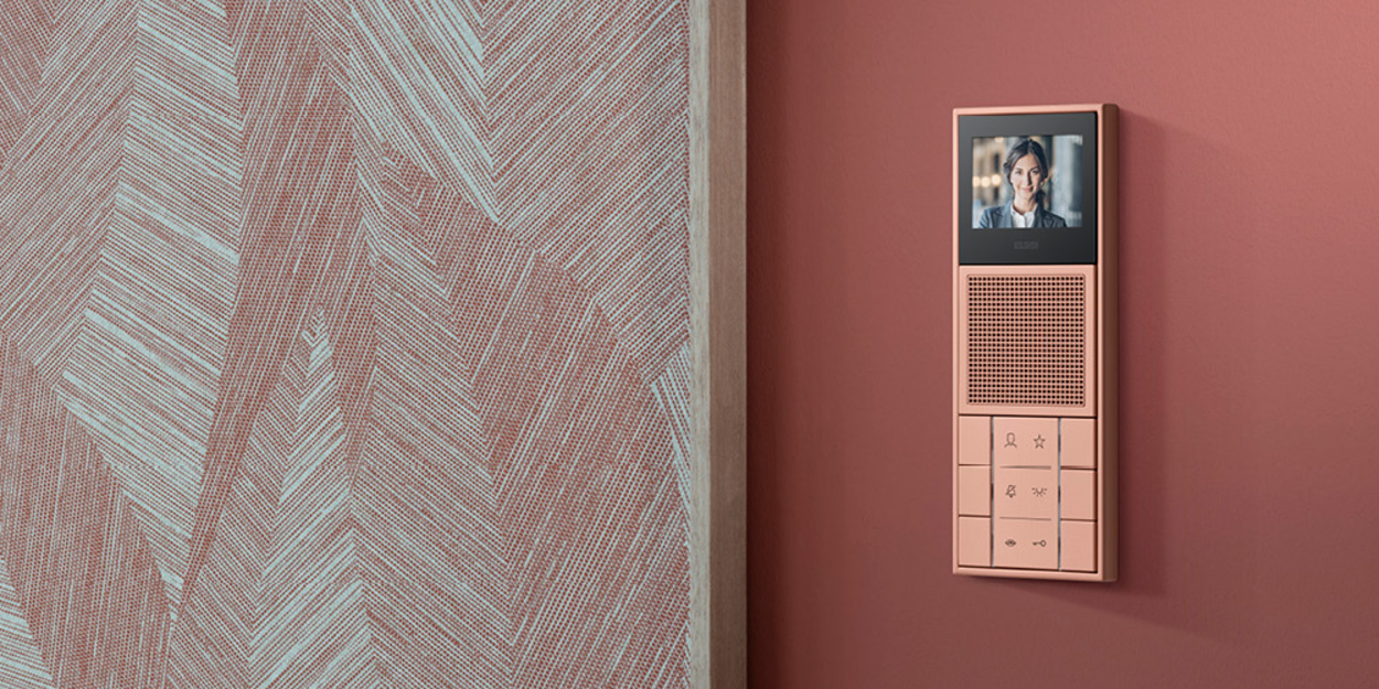 JUNG Türkommunikation bei Reinwald Elektrotechnik in Treuchtlingen